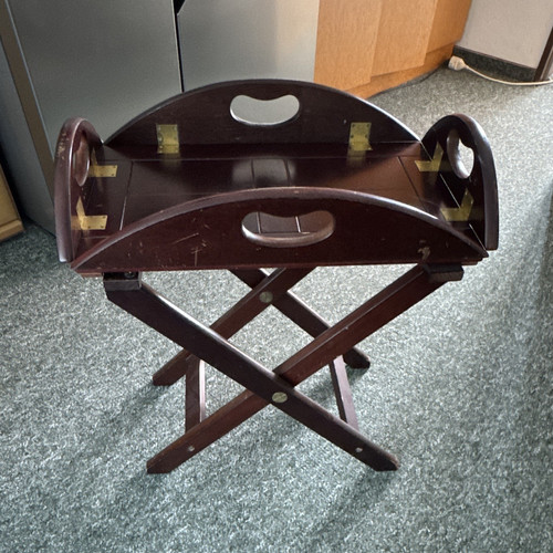 Klappbarer butler tray - butler, tisch